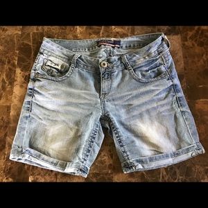 Wallflower Denim shorts